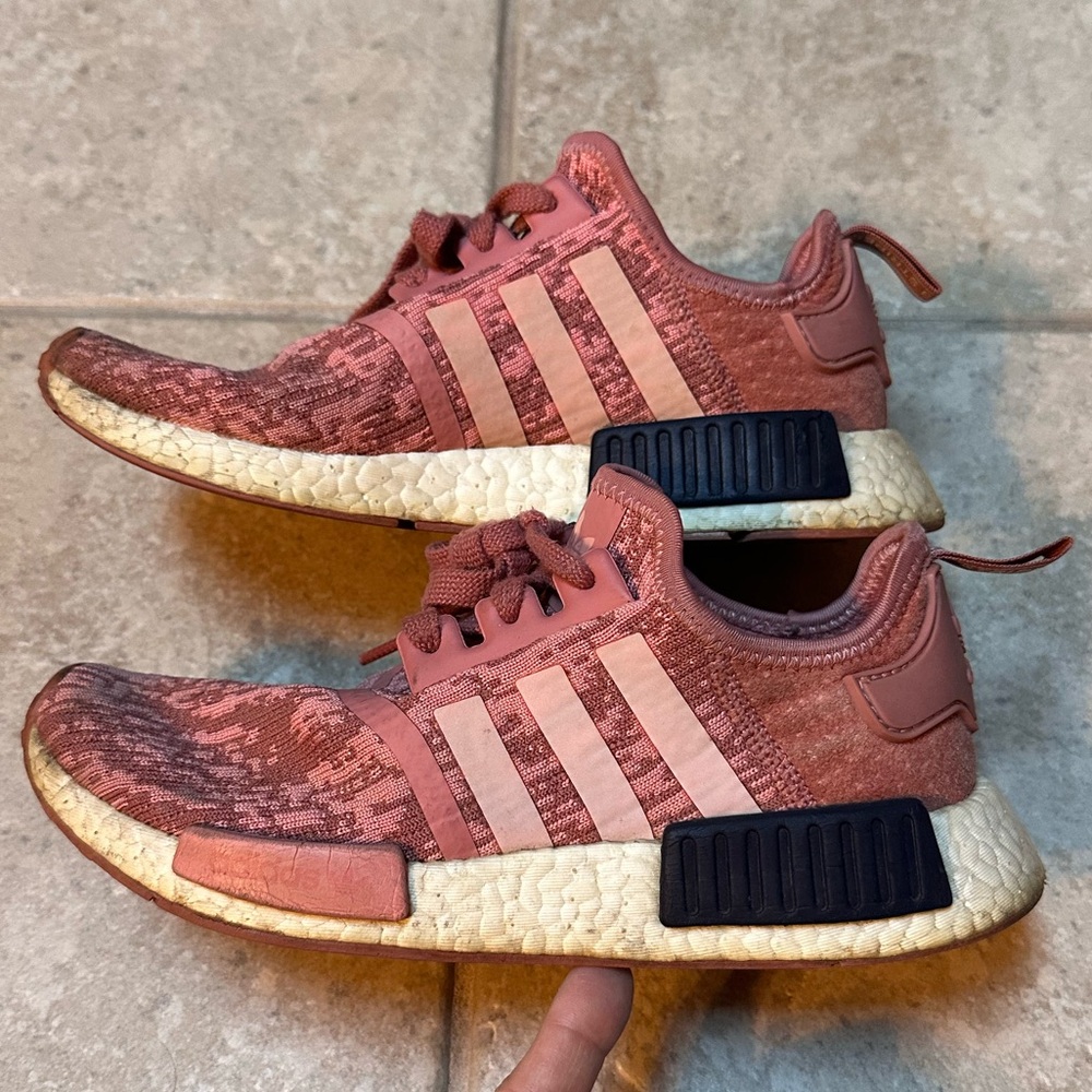 Adidas NMD_R1 Women’s Camo Pink Sneakers